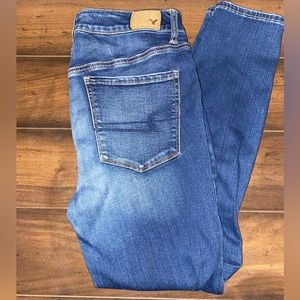 American Eagle size 12 Skinny Jeans
